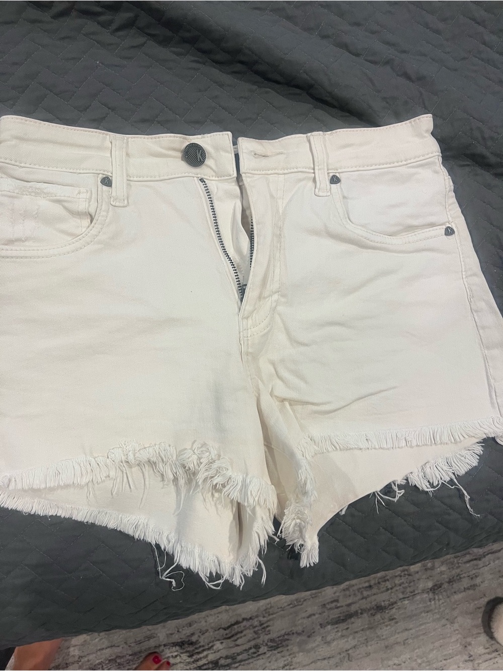 Kut From The Kloth White Frayed Hem Women's Denim Shorts Size 0